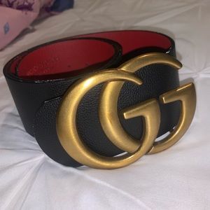Gucci Belt Worn Twice without Tags and Box size 120/43